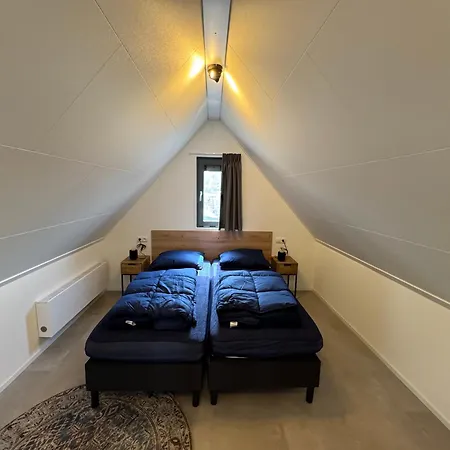 Enkhuizer Beachhouse Deck Acht Mit Zaun Nr 408 Ferienhaus Enkhuizen