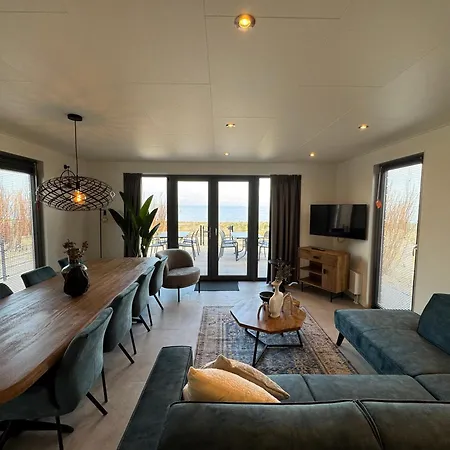 Enkhuizer Beachhouse Deck Acht Mit Zaun Nr 408 Ferienhaus Enkhuizen